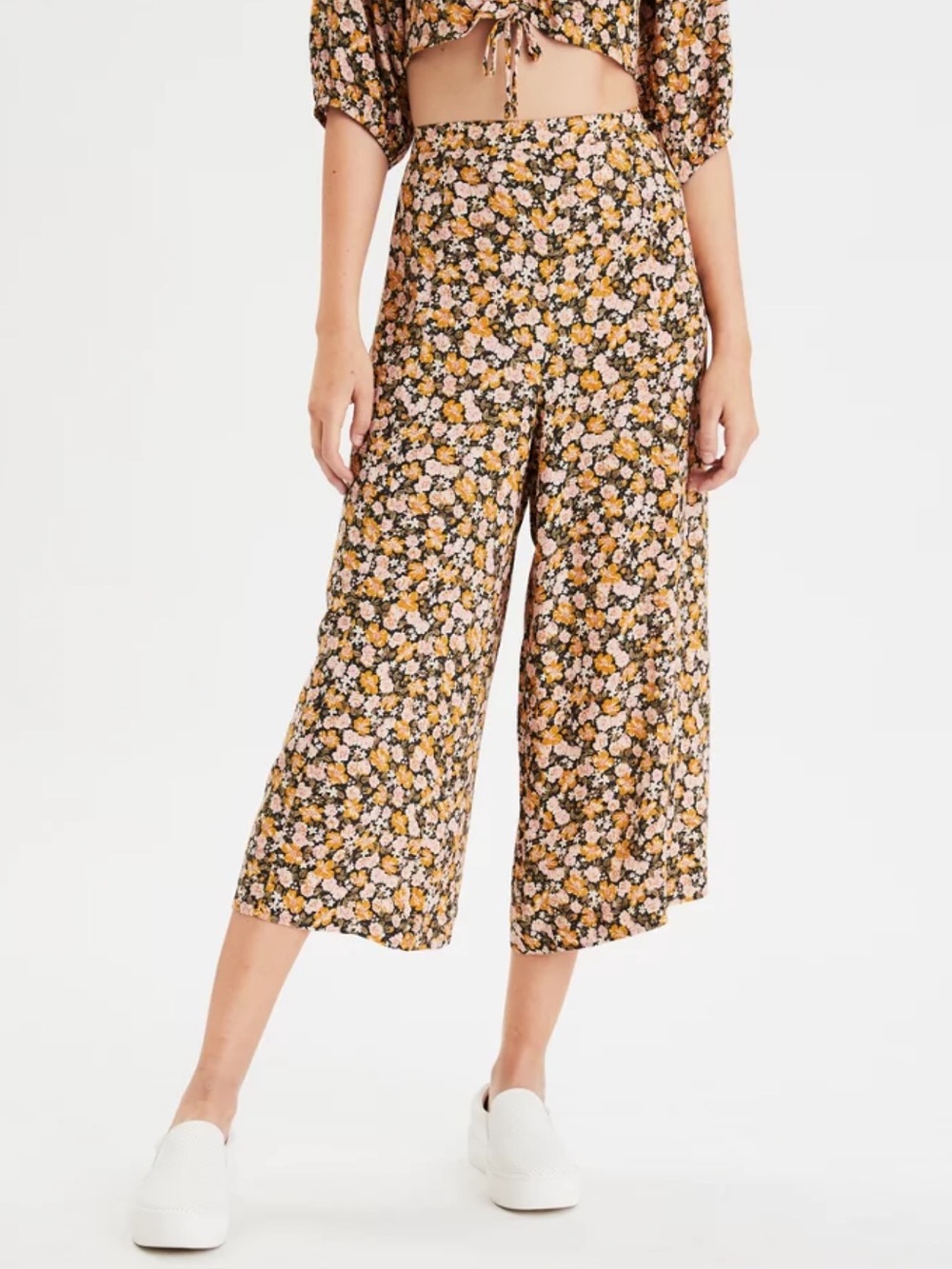 American Eagle Floral High Waisted Wide Leg Pants Size S Cropped Yellow Pink